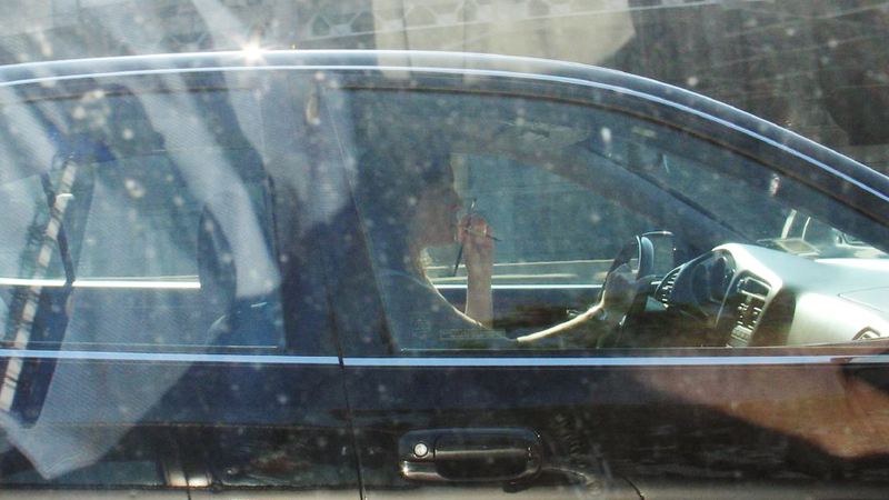 Illustration for article titled The Worst Things People Do While Driving